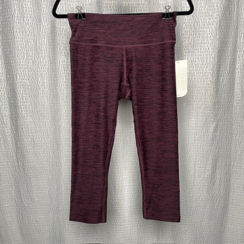Women's R-Gear Leg Up Capri II - NWT